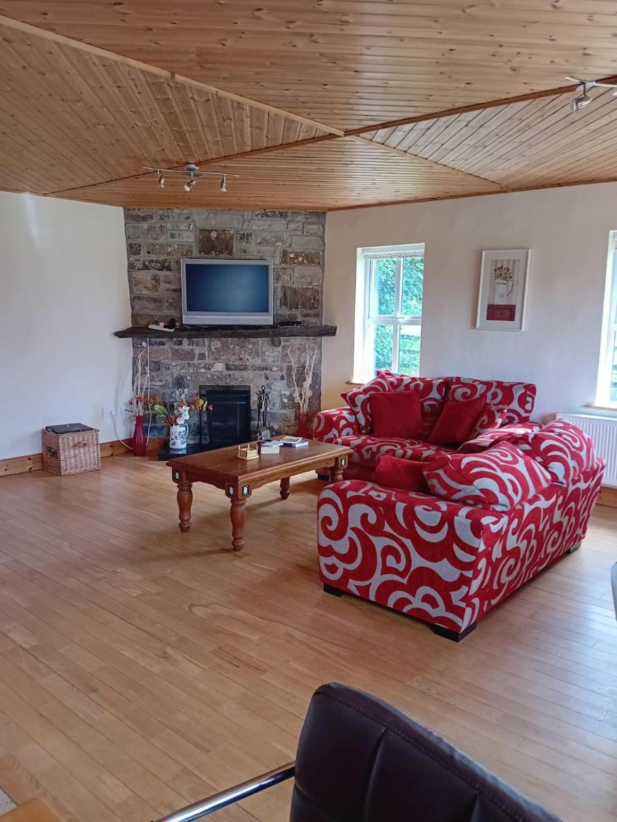 Katy Kellys Countryside Self Catering Cottage Roscommon Exterior photo